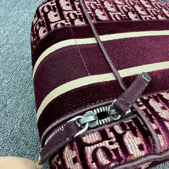 100% Authentic Christian Dior Vanity Case - Picture 6 of 15